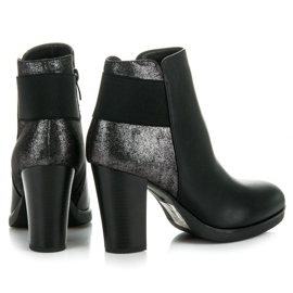 Vinceza Botki na słupku czarne 1