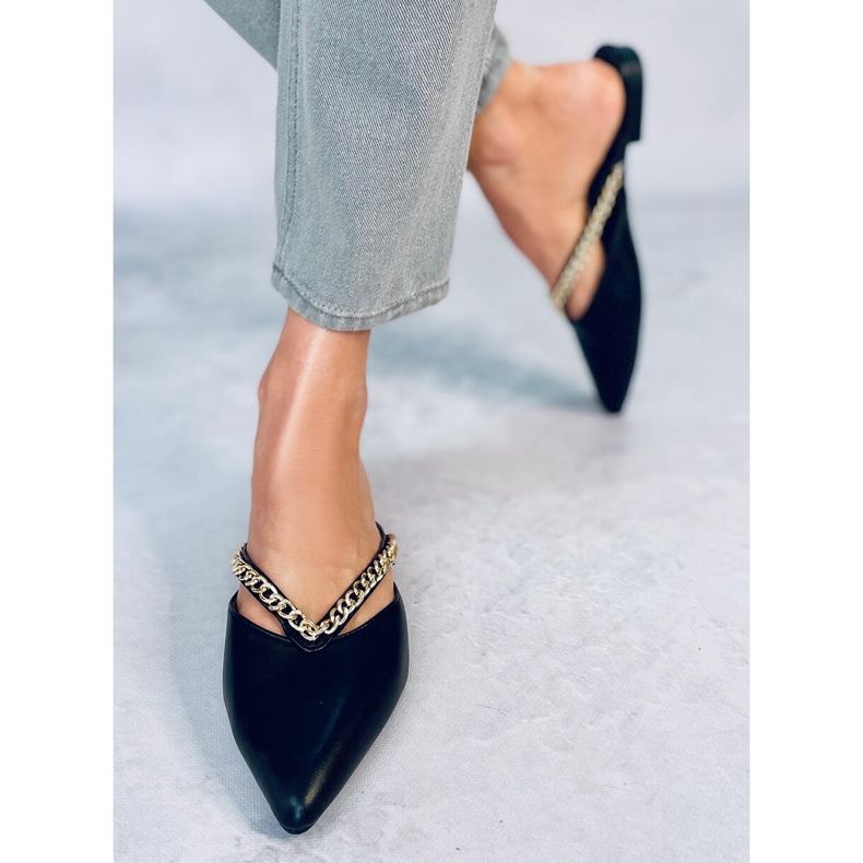 Seastar Klapki z łańcuszkiem Monata Black czarne 1