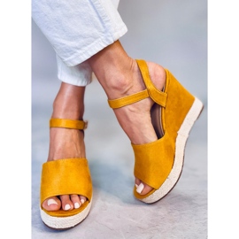 Sandałki na koturnie żółte FD-5M14 Yellow 4
