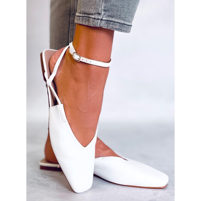 BM Baleriny z odkrytą piętą Gianna White białe 2