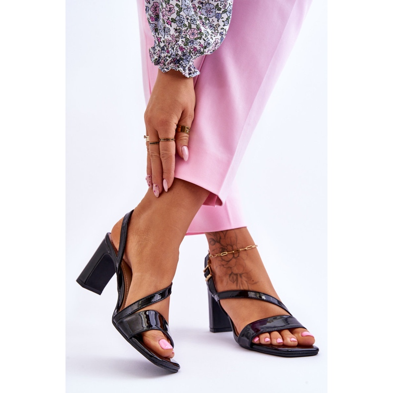Damskie Lakierowane Sandały Na Słupku Czarne Carrie 2