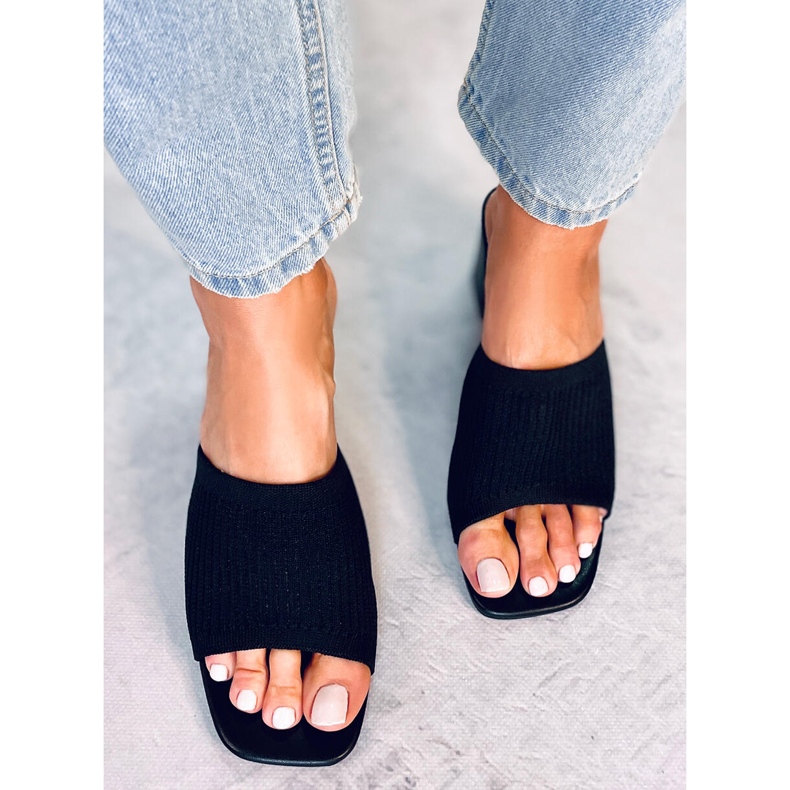 Klapki na obcasie Greet Black czarne 1