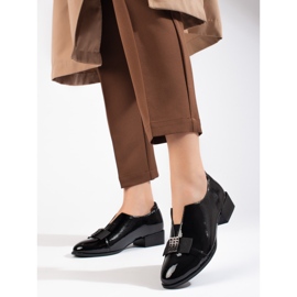 W. Potocki Lakierowane eleganckie półbuty na obcasie Potocki czarne 1