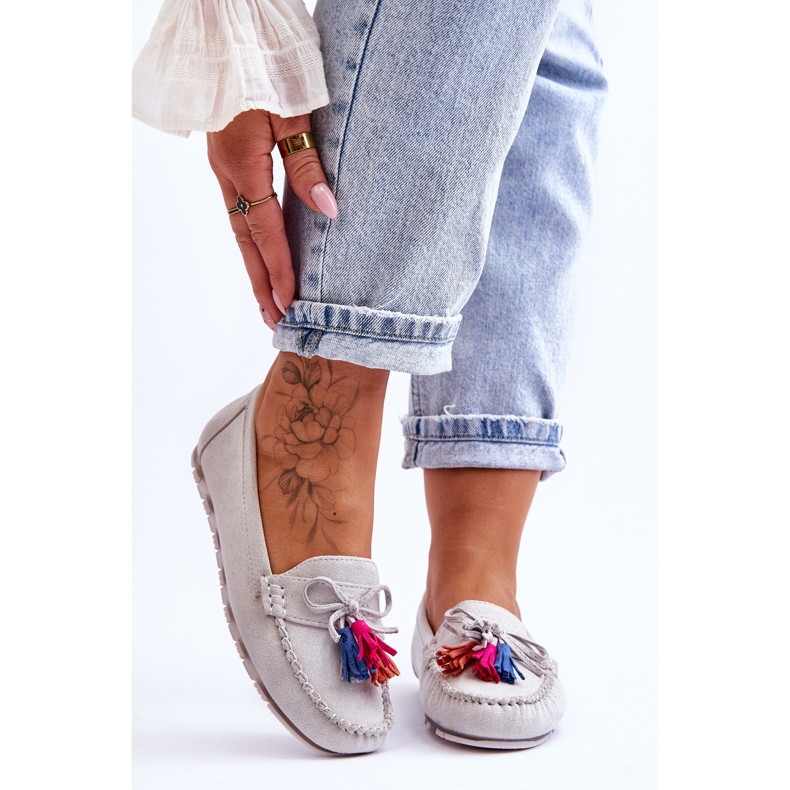 Zamszowe Mokasyny Z Kokardą I Frędzlami Szare Dorine 1