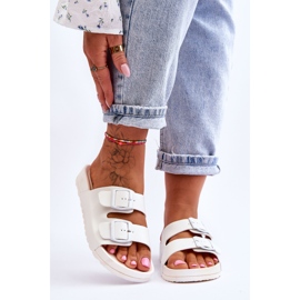 Damskie Klapki Na Platformie Białe Vertigo 1