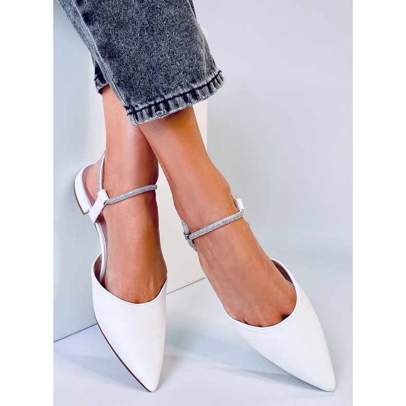 BM Baleriny z odkrytą piętą Durie White białe 2