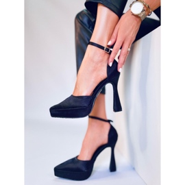 BM Czółenka na platformie Carlie Black czarne 2