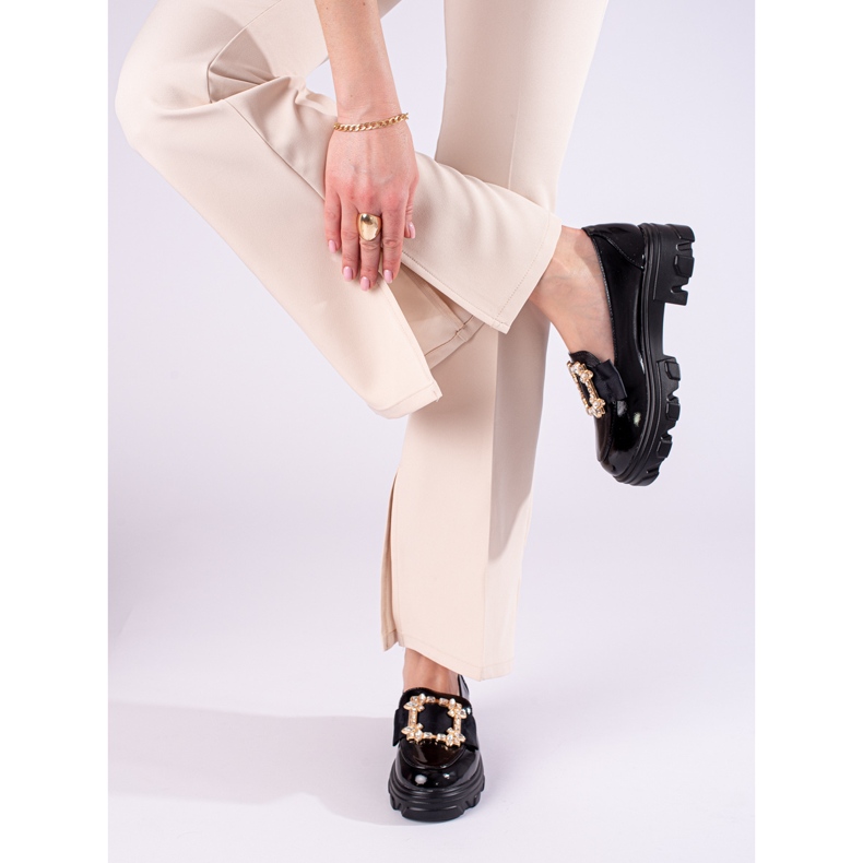 W. Potocki Czarne lakierowane mokasyny na grubej podeszwie T.Potocki 1