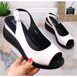 Sandały damskie na koturnie białe Sergio Leone SK853 1