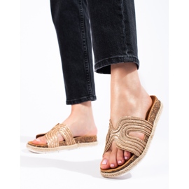 W. Potocki Komfortowe klapki Potocki złoty 1