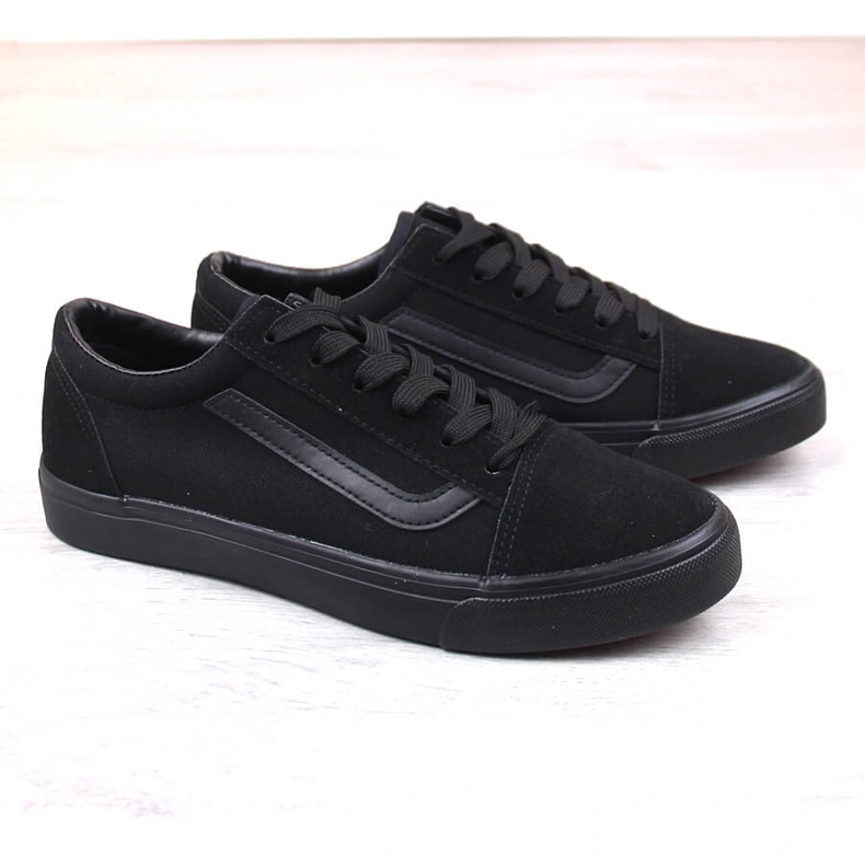 Trampki niskie tekstylne czarne Atletico 1