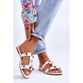 Damskie Klapki Z Dużymi Ćwiekami Białe Mercure 2