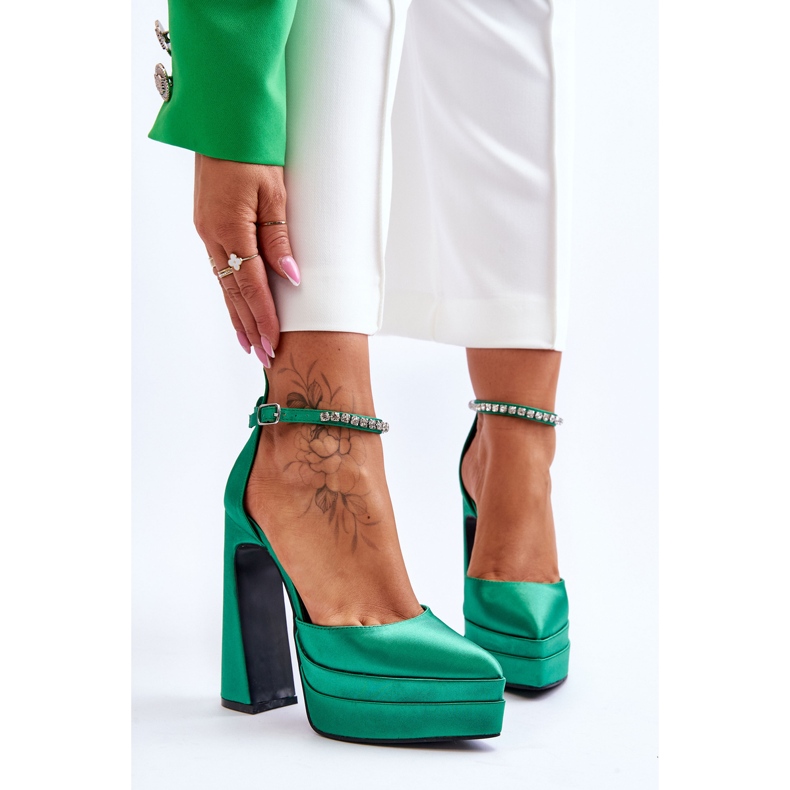 Modne Czółenka Na Słupku Zielone Santoro 1