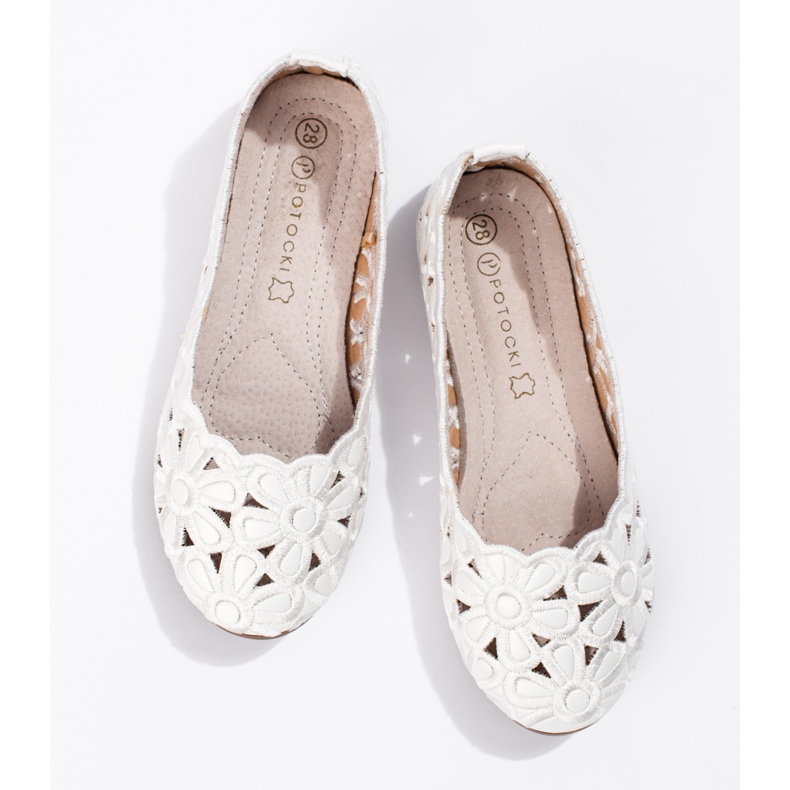 W. Potocki Dziewczęce balerinki ażurowe białe Potocki 1