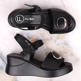 Skórzane sandały na koturnie Filippo W DS4411 czarne 2