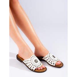 W. Potocki Damskie ażurowe białe klapki Potocki 1