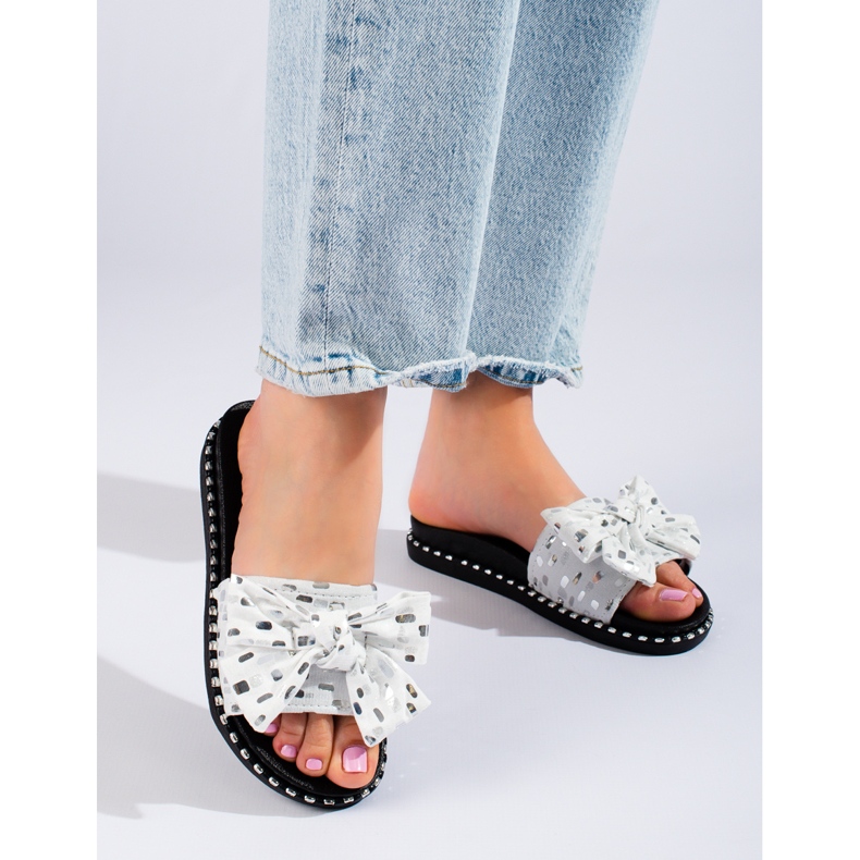 W. Potocki Damskie klapki na grubej podeszwie czarne Potocki białe 1