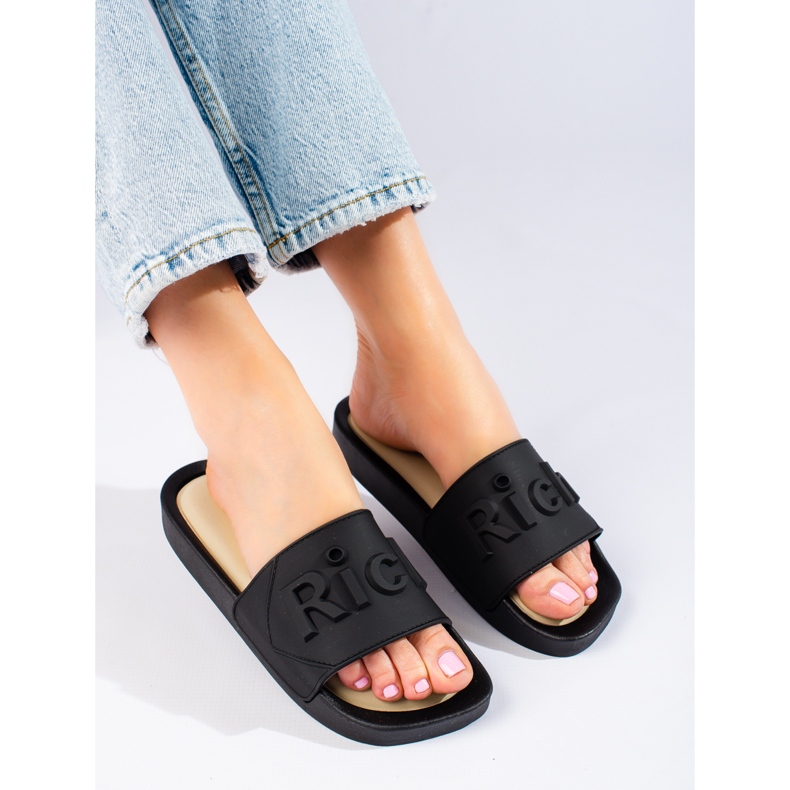 W. Potocki Czarne klapki damskie Potocki 2