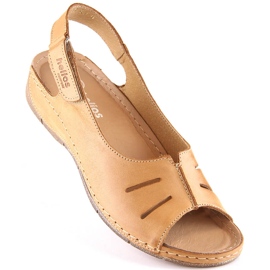Skórzane komfortowe sandały damskie na rzep brązowe Helios 117 1