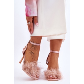 FB2 Damskie Sandały Z Piórkami Nude Tiffany różowe 1