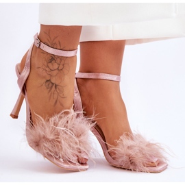 FB2 Damskie Sandały Z Piórkami Nude Tiffany różowe 5