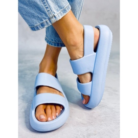 Sandałki gumowe Boddie Blue niebieskie 1