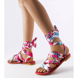 Czerwone wiązane sandałki Richer 1