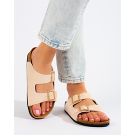 W. Potocki Lakierowane klapki Potocki beżowy 1