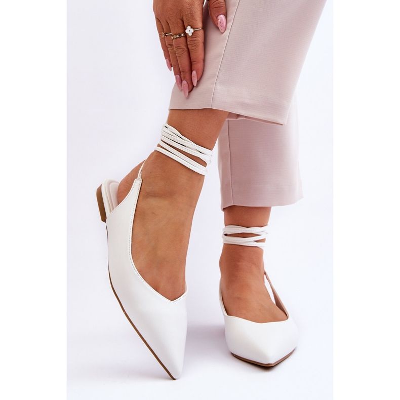 WS1 Damskie Wiązane Baleriny W Szpic Białe Turriso 1